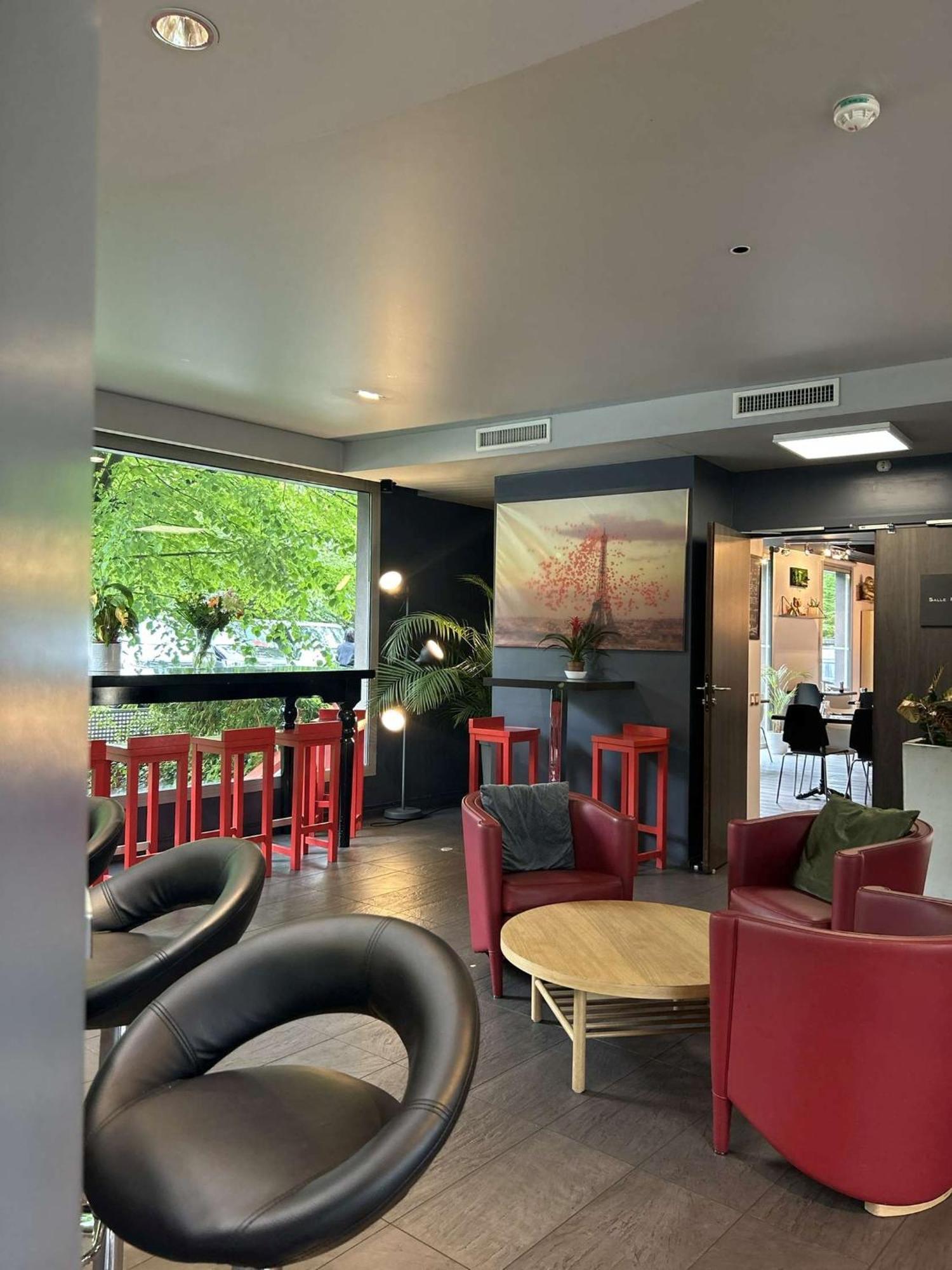 Standing Hotel Suites By Actisource Roissy-en-France Luaran gambar