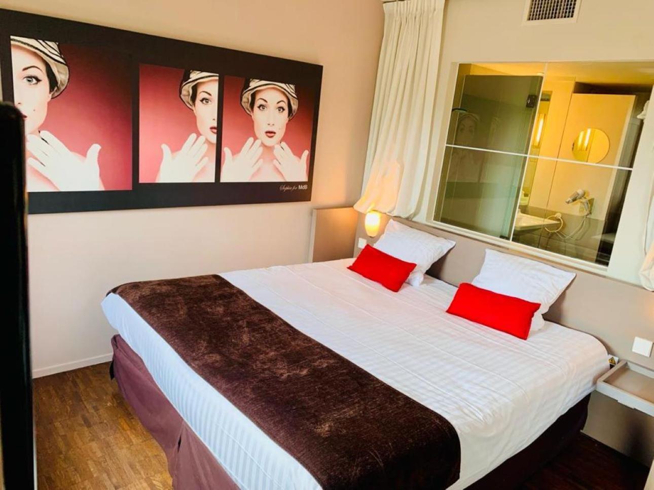 Standing Hotel Suites By Actisource Roissy-en-France Luaran gambar
